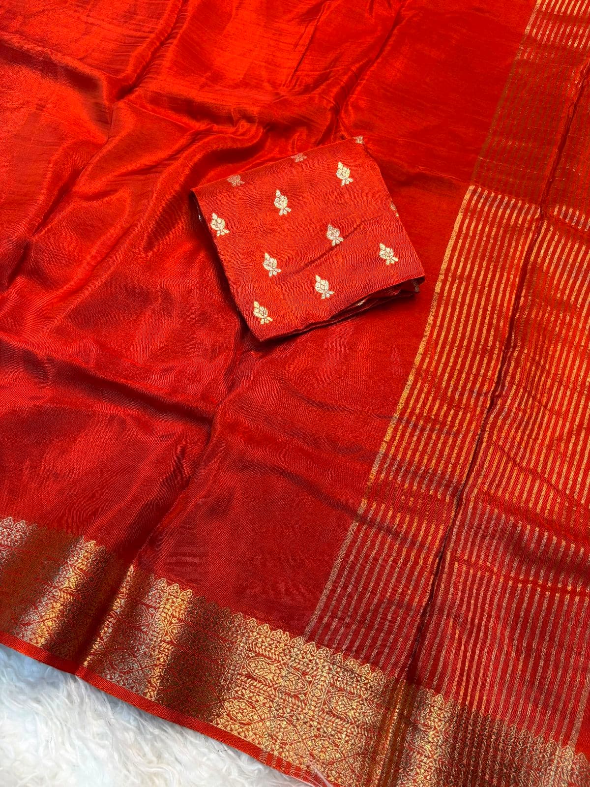 Pure viscose saree — Pure Viscose fabric — Sarees — buy online India